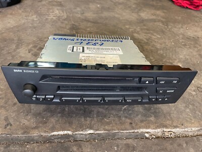 BMW 118D E87 M47 M47T Autoradio Radio CD Entertainment BMW Business 6952296