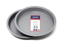 Set of 2 - 7 Inch (18cm) Double Coated Non Stick Sandwich Tins - Made in Britain