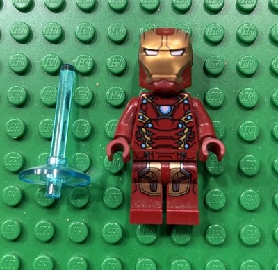 LEGO Super Heroes Marvel Iron Man Mark 46 SH254 Set 76051 particle chest blue