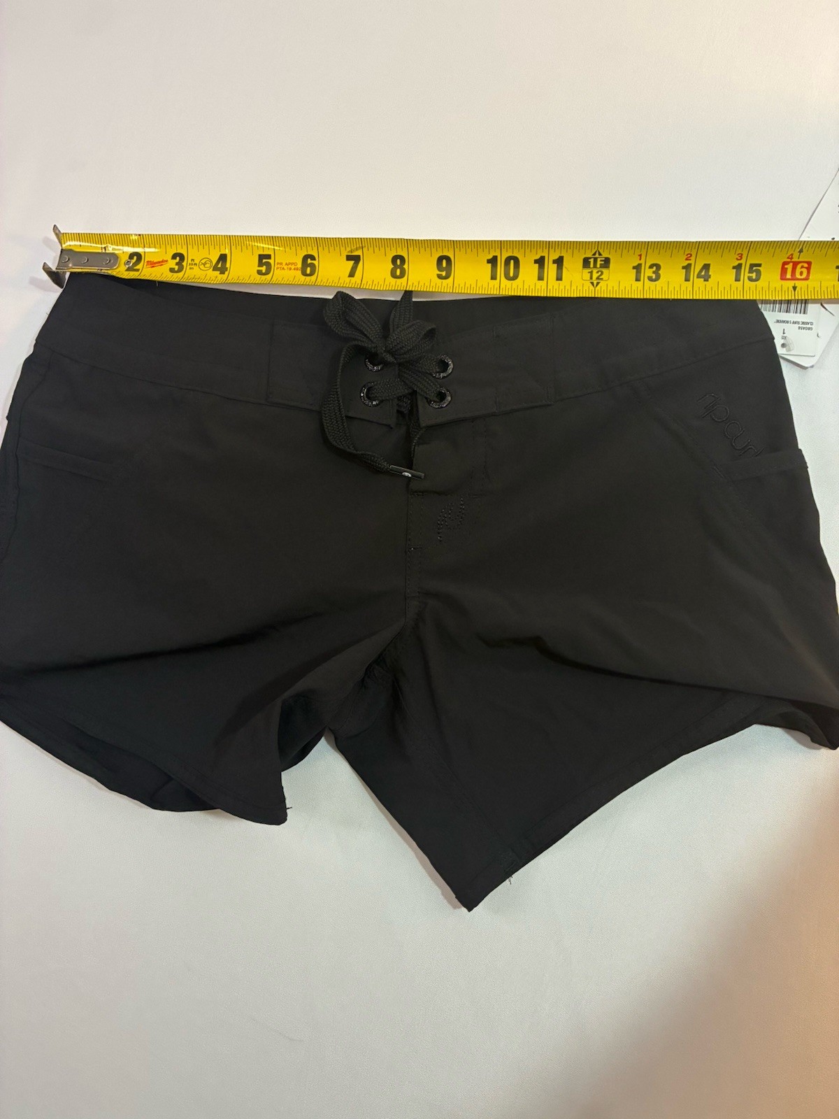 Rip Curl Classic Surf Boardshorts Women’s Size 1 Black NWT Bikini Surf Swim