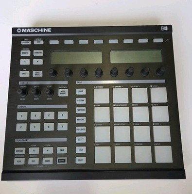 Native Instruments Maschine MK2 Groove Production Studio
