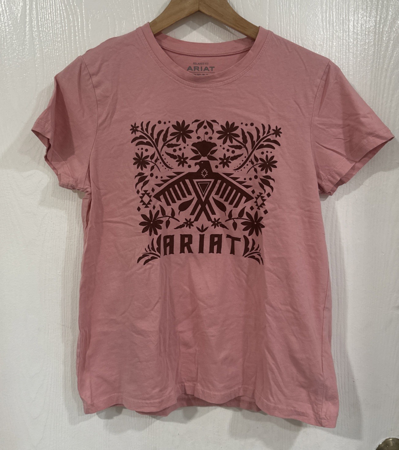Ariat Women's Short Sleeve T-Shirt Pink Size Small Relaxed Fit  Cotton