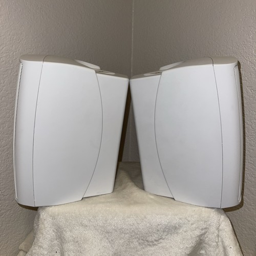Dual Electronics LU53PW 3-Way High Performance Outdoor Indoor Wired Speakers - Picture 2 of 6