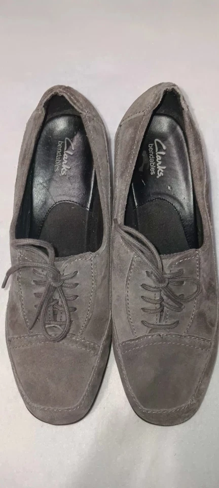 Clarks Bendables lace-up Heeled Pumps Womens Size 8 1/2 Wide gray suede - Image 2 of 4