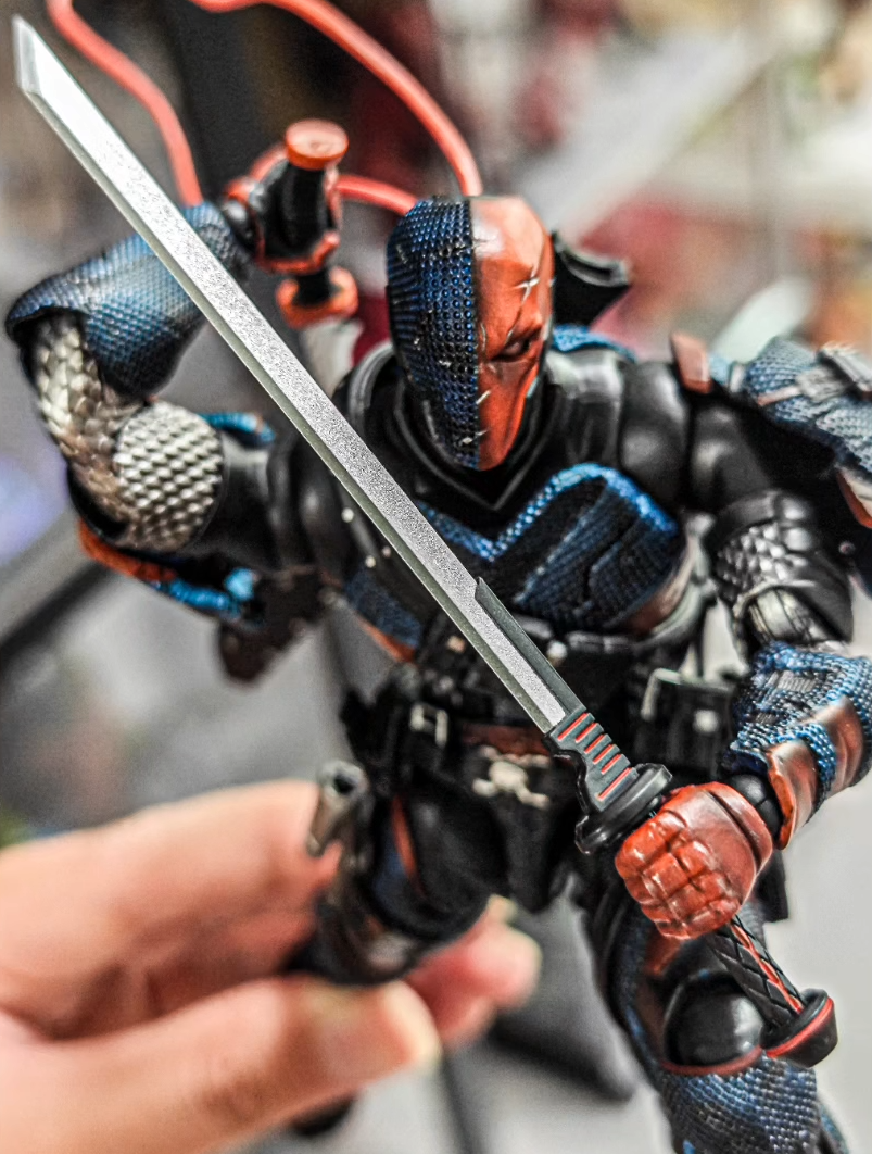IN Stock！LPZZ DC Batman Arkham Knight 1/12 Deathstroke Action