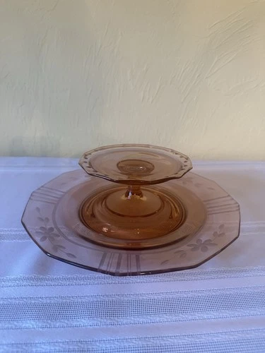 Vintage 11" Pink Depression Glass Cake Stand Leaves