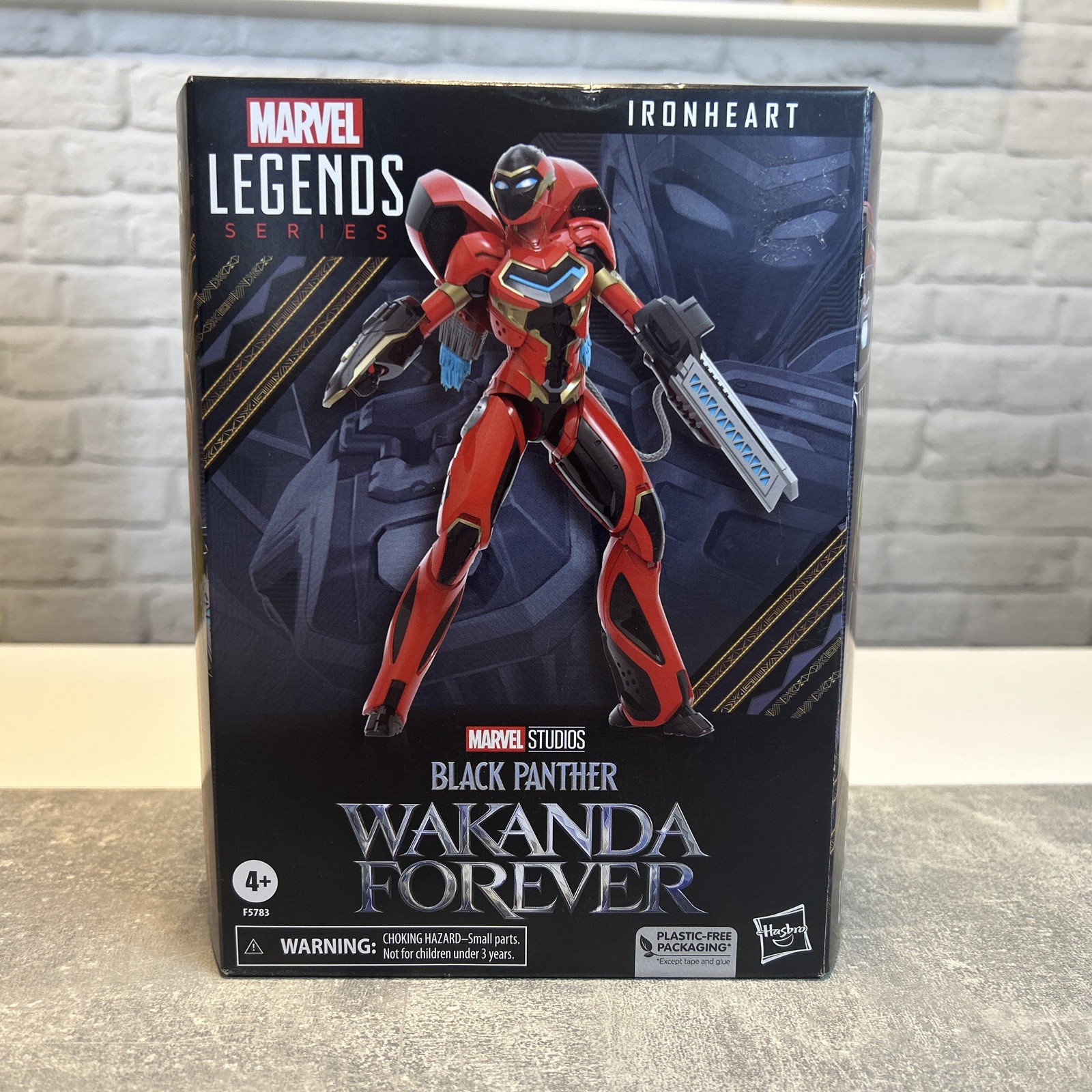 Marvel Legends Series Black Panther Wakanda Forever Ironheart 6-inch MCU Action