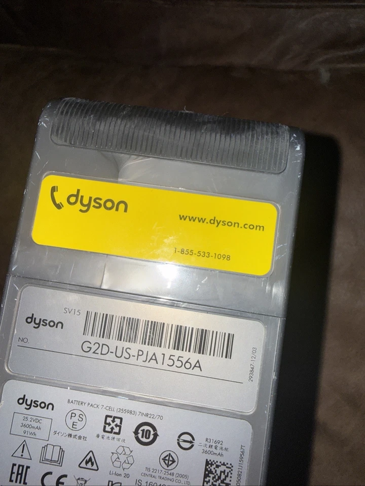 Dyson V11 Animal Cordless Vacuum Cleaner Head only /Not Working - Image 4 of 4