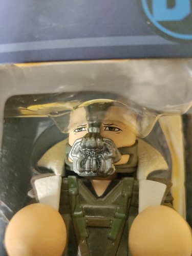 Bane, Vinimates Batman The Dark Knight Bane Figur Sammlerstück Geschenk 4 Zoll - NEU - Bild 7 von 7