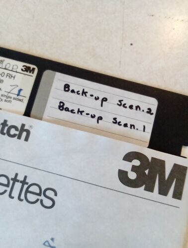 Lot 11 Unsearched Vintage 1980s Computer Floppy Diskettes 3M Maxell ESTATE FIND - Photo 5/12