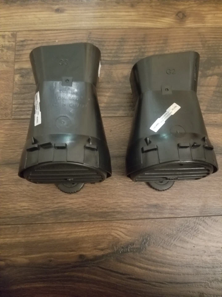 GMC Envoy XL 2002-2004 calefacción aire ventilación parrilla tablero central delantero OEM Foto 2 de 3