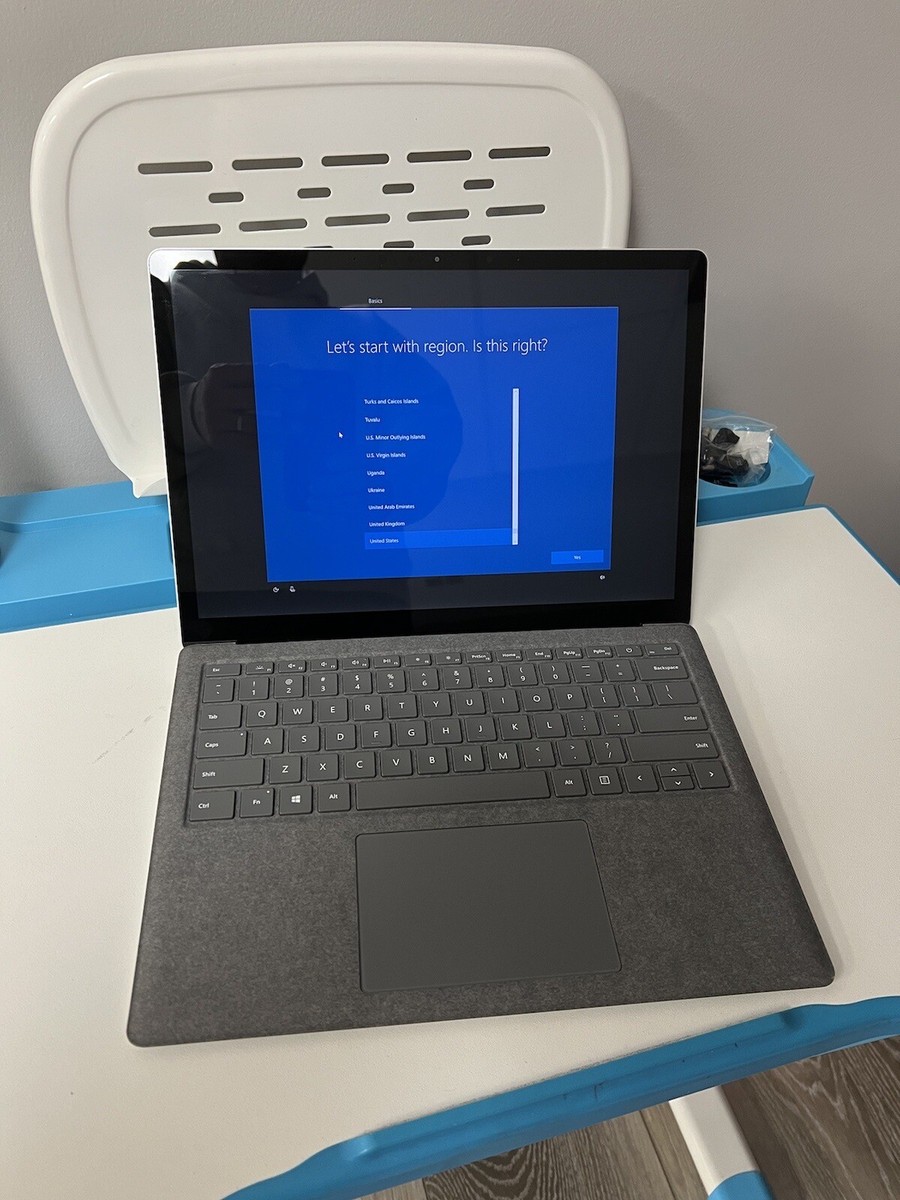 Microsoft Surface Laptop 4 14” 8GB 256GB SSD AMD Ryzen 5 w Microsoft Surface Laptop 4 14” 8GB 256GB SSD AMD Ryzen 5 w