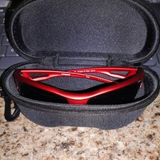 Polaroid Polarized Lightweight Black Sport Style Sunglasses P7329B with case