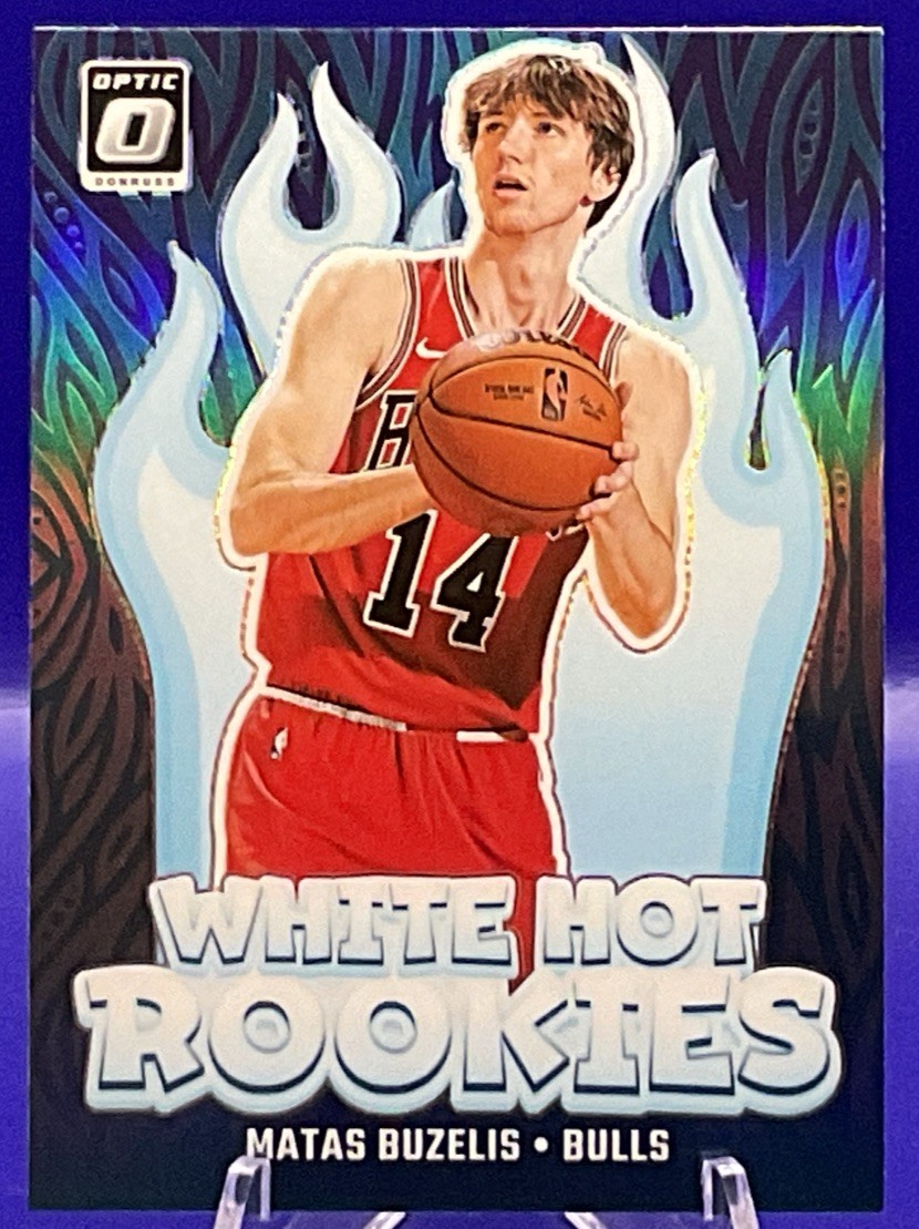 2024-25 Donruss Optic - Matas Buzelis White Hot Rookies Silver Prizm (RC)