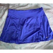 Nike tennis skort - sport. athletic. active. stretch. dri-fit. skirt. shorts. L