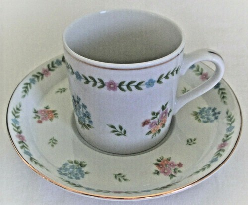 Vergissmeinnicht und rosa Blumen Demitasse Tasse und Untertasse signiert - Bild 1 von 11