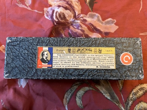 The Super Chromonica - M.Hohner - 12 Hole Chromatic Harmonica - Boxed - Key of C - Picture 11 of 12
