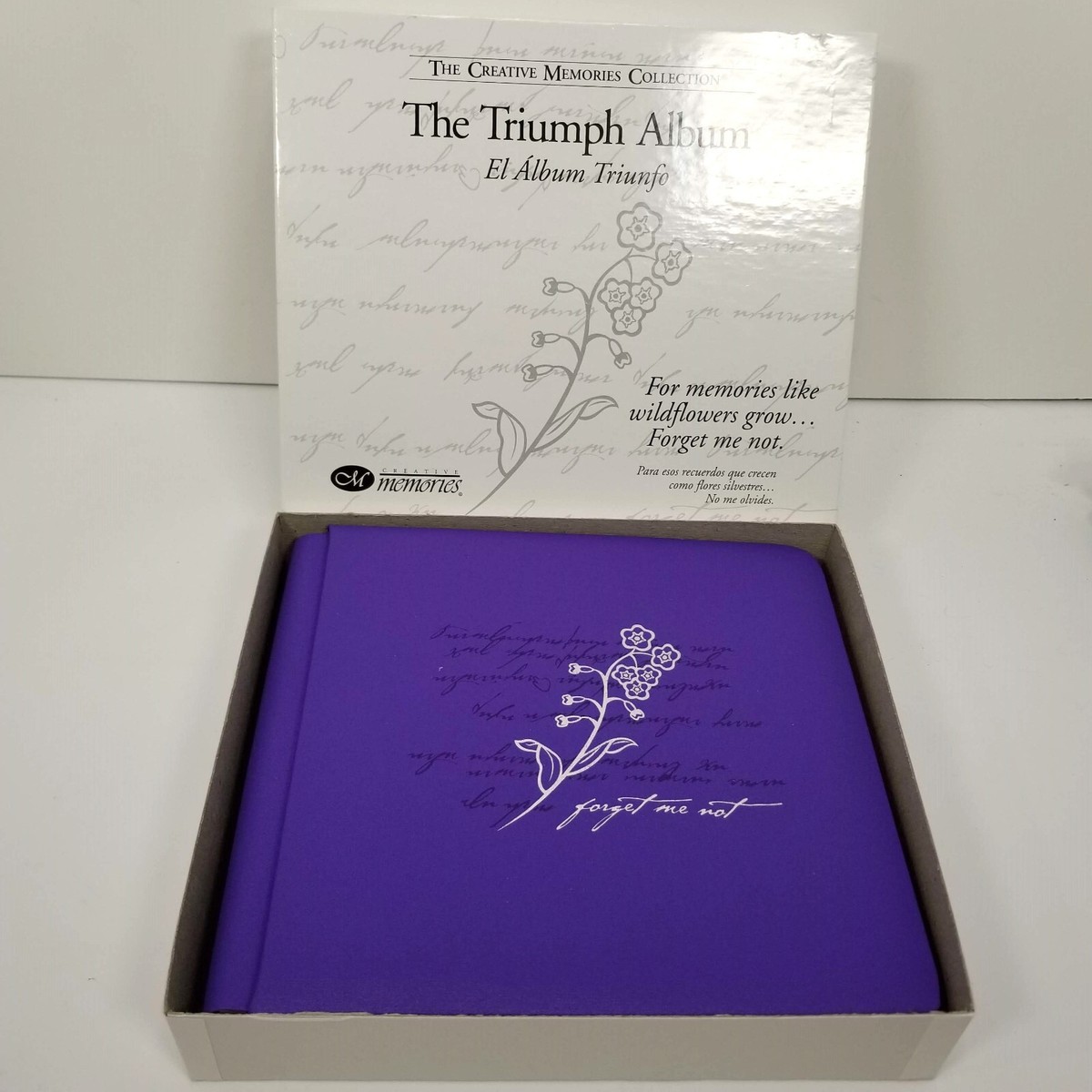 Creative Memories Collection 7X7 TRIUMPH ALBUM 12 Double Sided