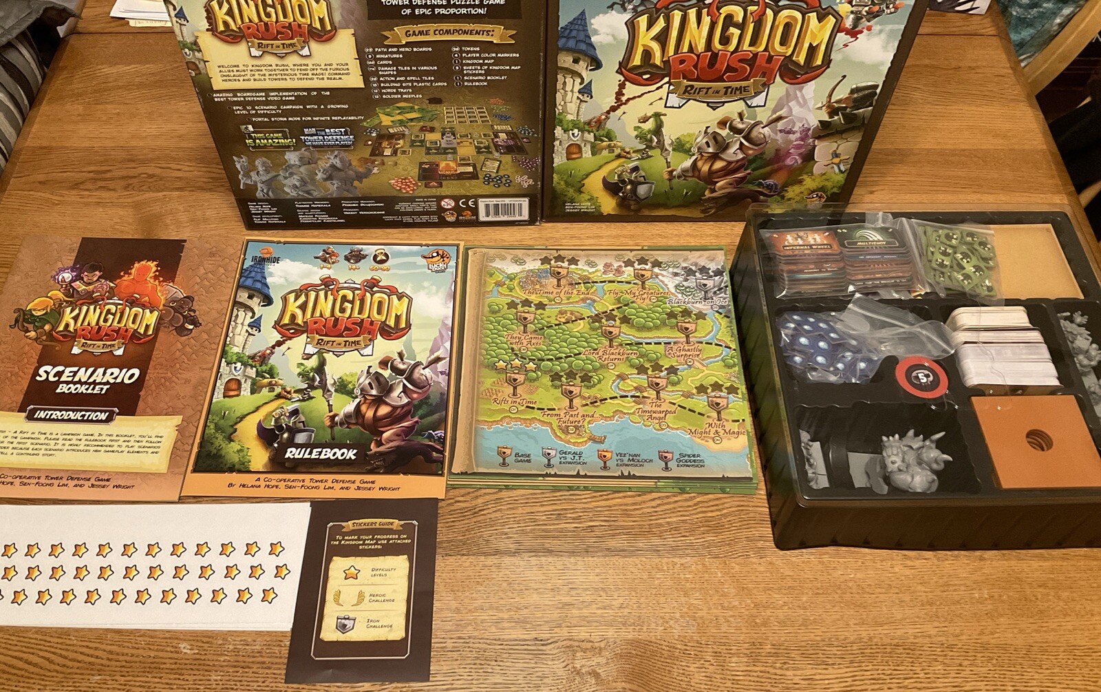 EUC Kingdom Rush Rift in Time Board Game COMPLETE, 1-4 Players 14+ 60-90 Minutes