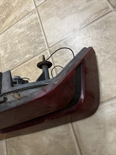 82-92 Chevy Camaro Z28 Tail Light Rear Brake Lamp Passenger Right GM 5973138 OEM - Picture 4 of 12