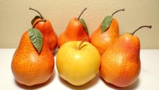 Faux Fake Food Replica Fruits 5 Pears 1 Apple Home Produce Display Movie Prop
