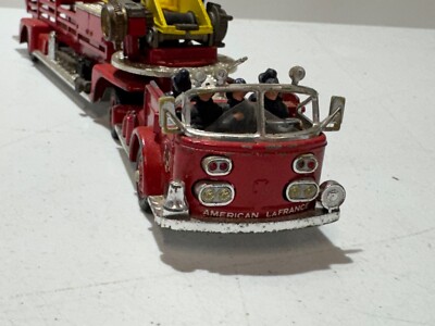 CORGI/コーギー American La France/梯子消防車 白塗装 CORGI/コーギー American La France/梯子消防車 白塗装 - メルカリ