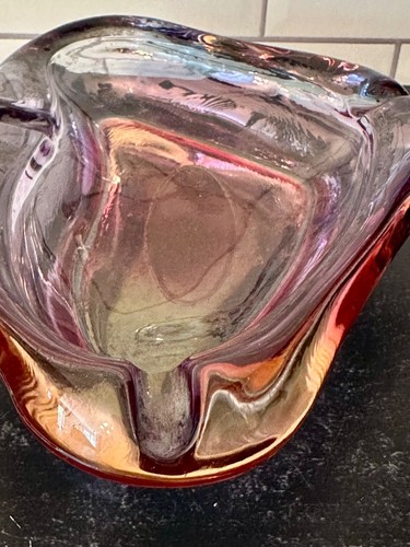 Anchor Hocking Ashtray Purple Pink Blue Iridescent Heavy Carnival Art Glass MCM - Picture 8 of 11