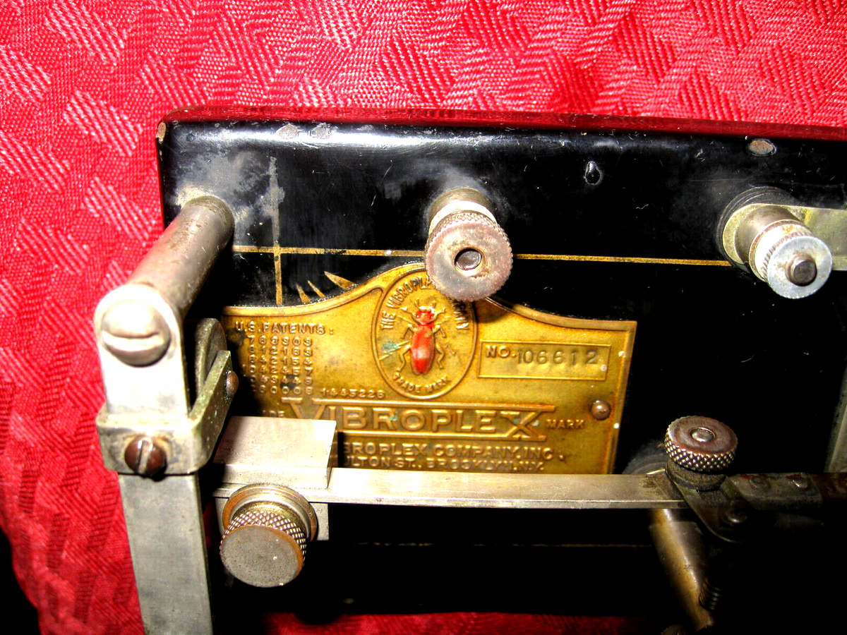 Vibroplex Bug 796 Fulton St. Brooklyn NY 1 Gold Pin-striped 1928