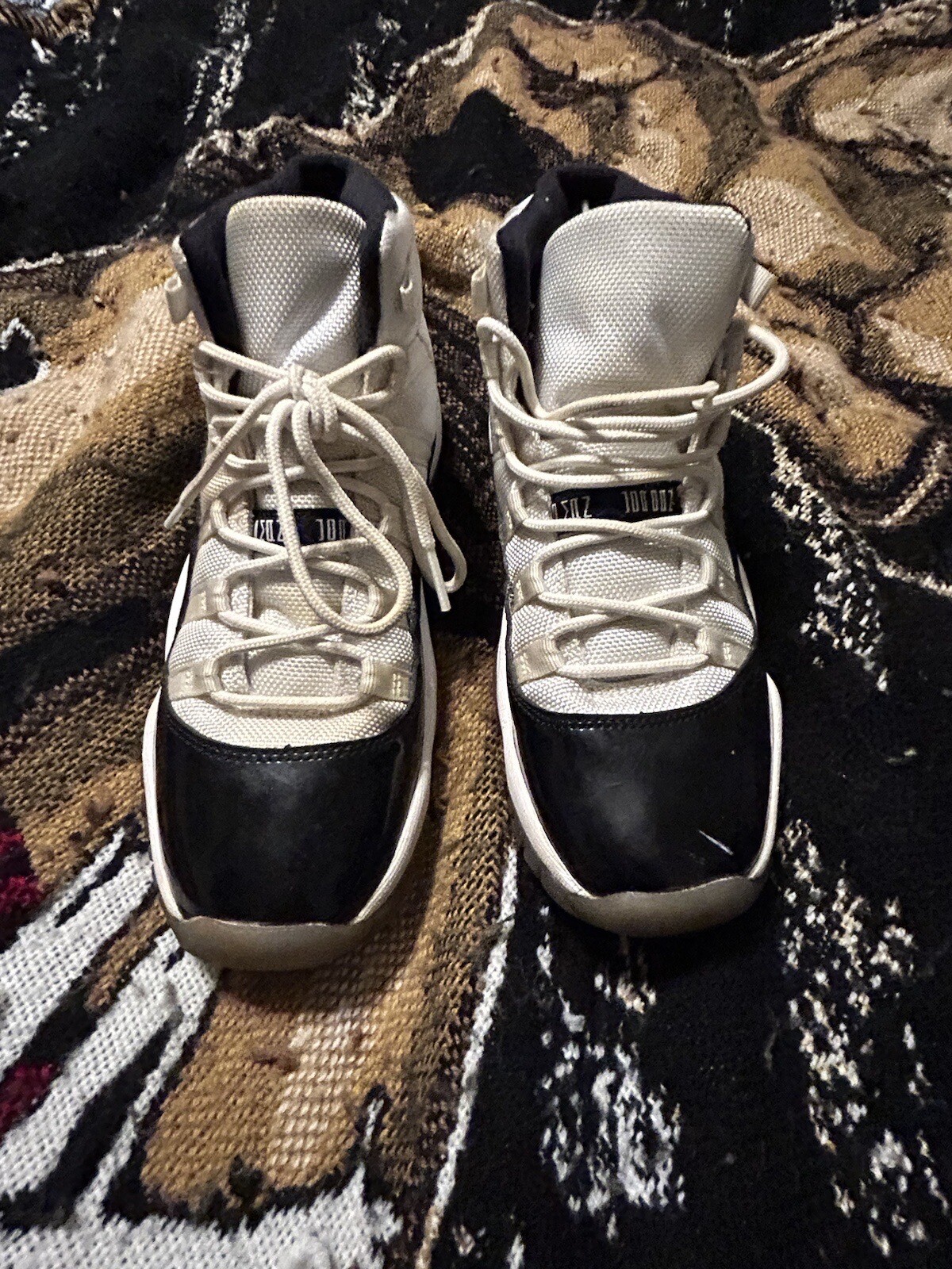 378038107 Air Jordan 11 Retro GS 'Concord' 2011 Jordan Size 6y beaters