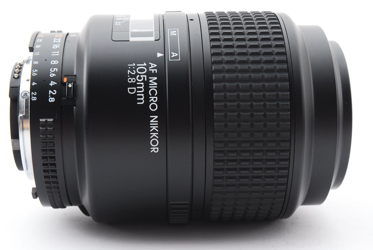 Nikon Nikkor AF 105mm F/2.8 D Micro Telephoto Lens w/ hood JAPAN