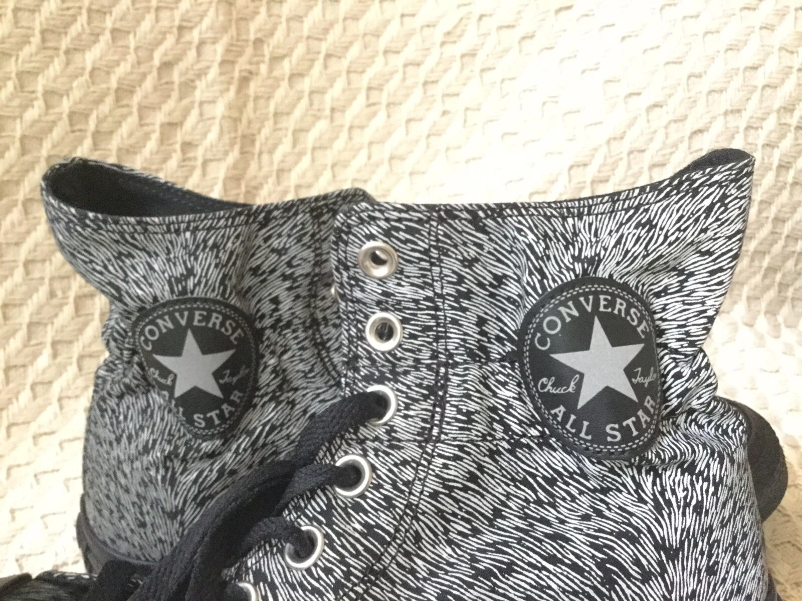 CONVERSE CHUCK TAYLOR SCRUNCH COLLAR BLACK REFLECTIVE & WHITE HIGH TOP NWB SZ 8