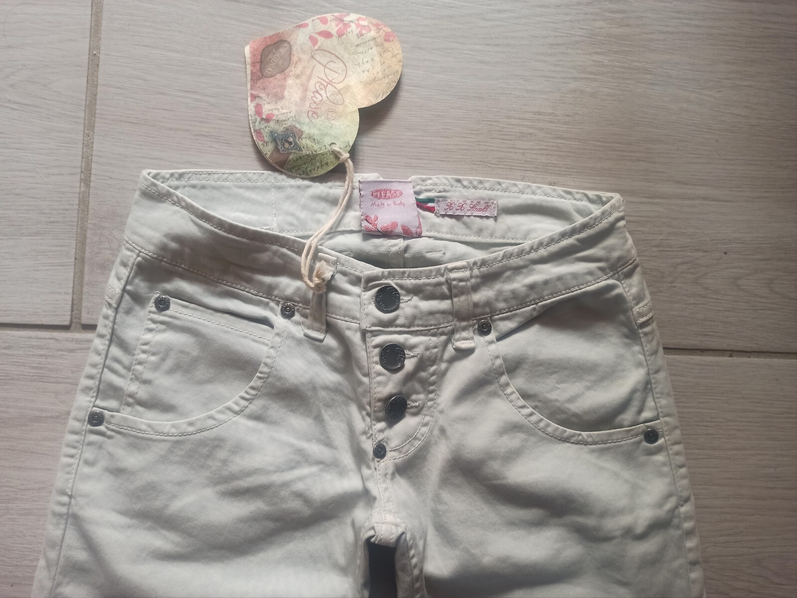 Foto 4 di 10