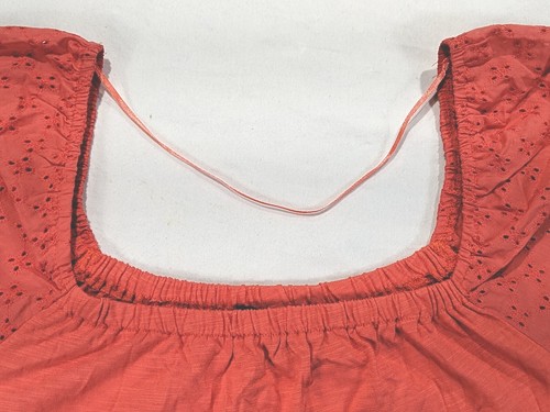 Blusa SANCTUARY donna/Jr's tg M rossa collo quadrato 3/4 occhielli pizzo puff slv nuova senza etichette - Foto 2 di 14