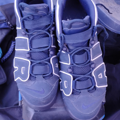 Nike Air More Uptempo Men's Mid Top Lace-Up Basketball Sneakers Navy White