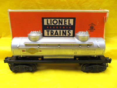 Lionel Postwar 6465 Sunoco Two Dome Tank Car