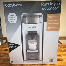 Baby Brezza Formula Pro Advanced Dispenser BPA Free Removable Water Tank