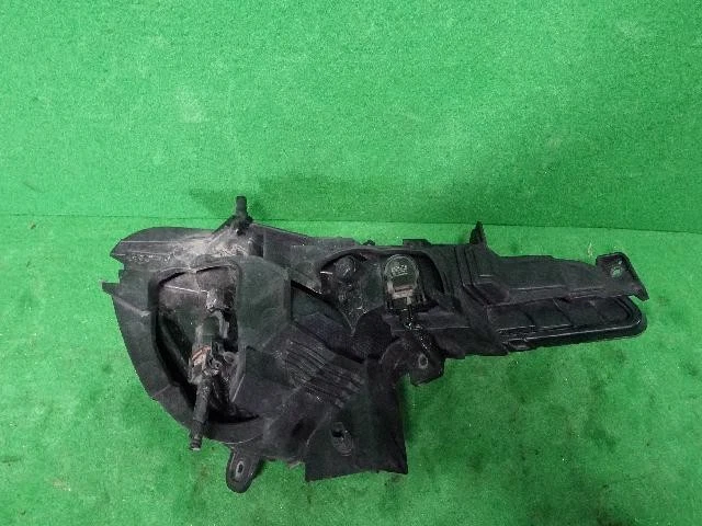Luz antiniebla izquierda KIA Sportage R 2011 Foto 4 de 4