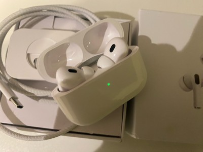 Apple AirPods Pro 2nd Generation Wireless Charging Case MagSafe