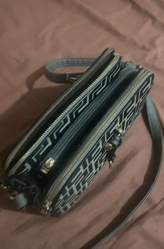 Handbag - Picture 5 of 5