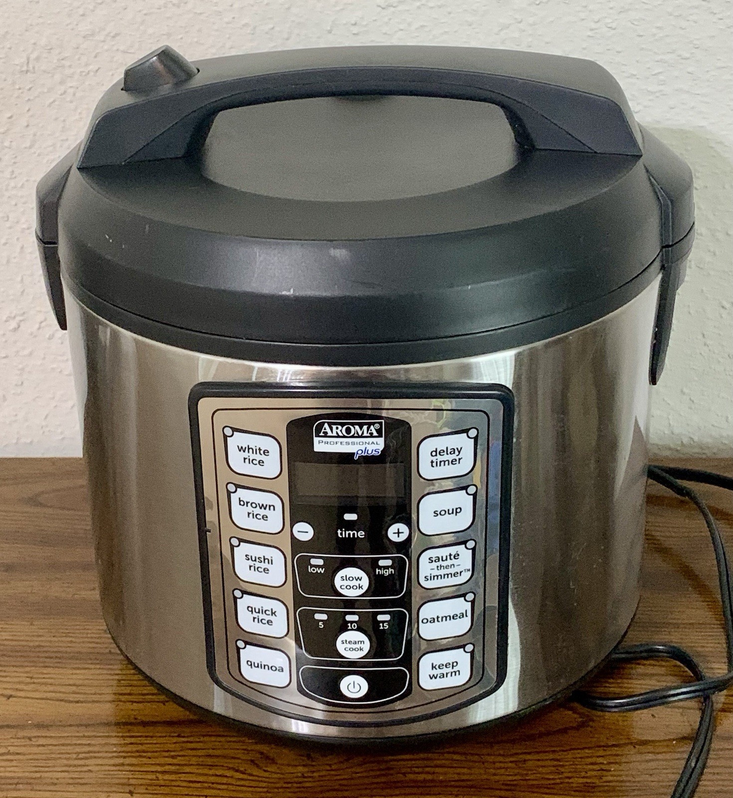 Aroma ARC-5000SB Professional Plus 20-Cup Digital Rice Cooke