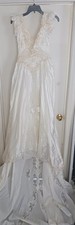 San Martin Vintage Wedding Dress Size 8 Long Cathedral Train Beading Pearls Veil