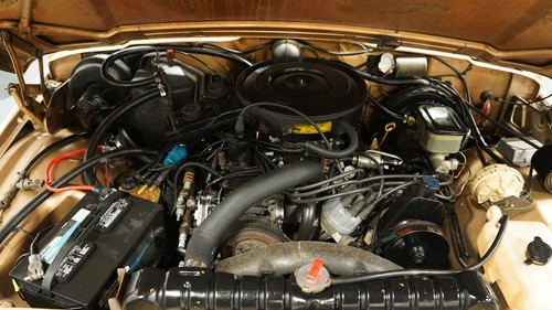 1985 Jeep Wagoneer - Picture 4 of 12