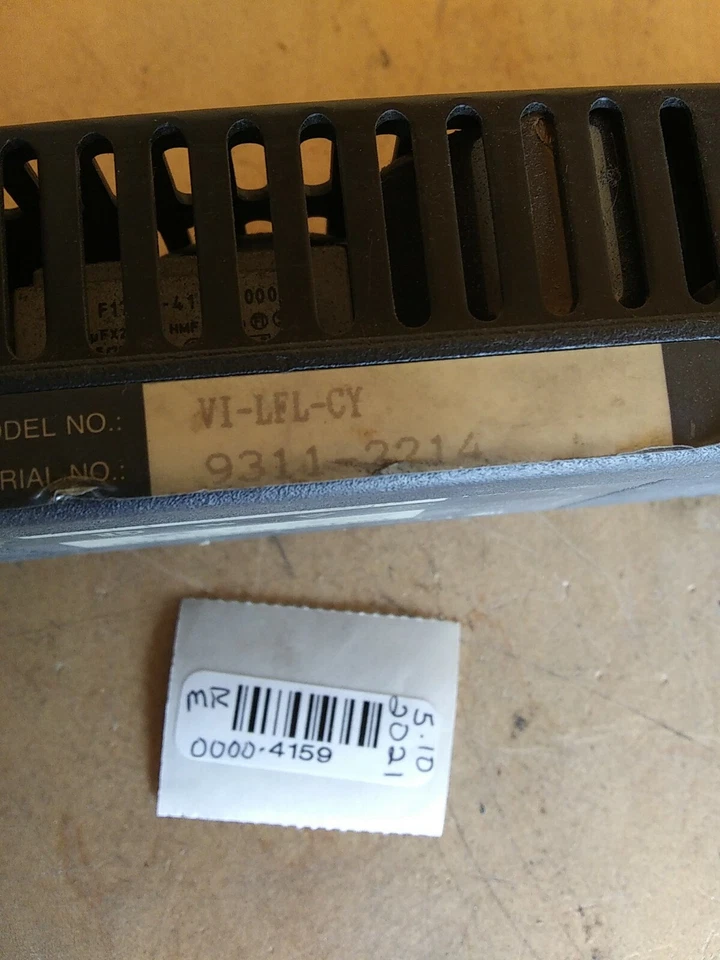 Módulo convertidor de voltaje Vicor VI-LFL-CY 28vdc EN STOCK EE. UU. LISTO PARA ENVIAR Foto 4 de 4