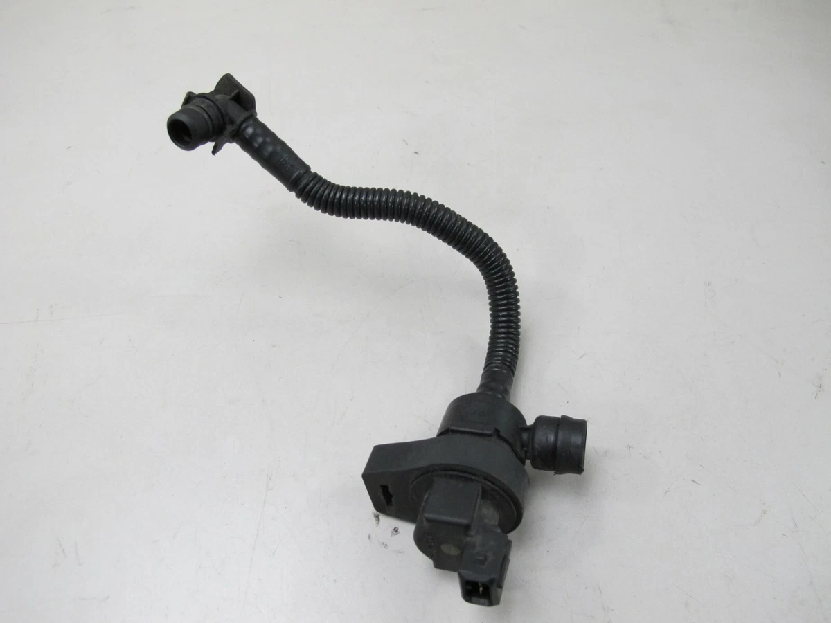 2004-2010 BMW E90 E60 FUEL TANK BREATHER VALVE 7512581 OEM | eBay