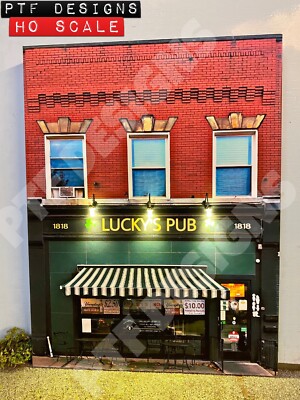 HO Scale Scratch Built ''Lucky s Irish Pub   Bar Building Flat w/LEDs Walthers