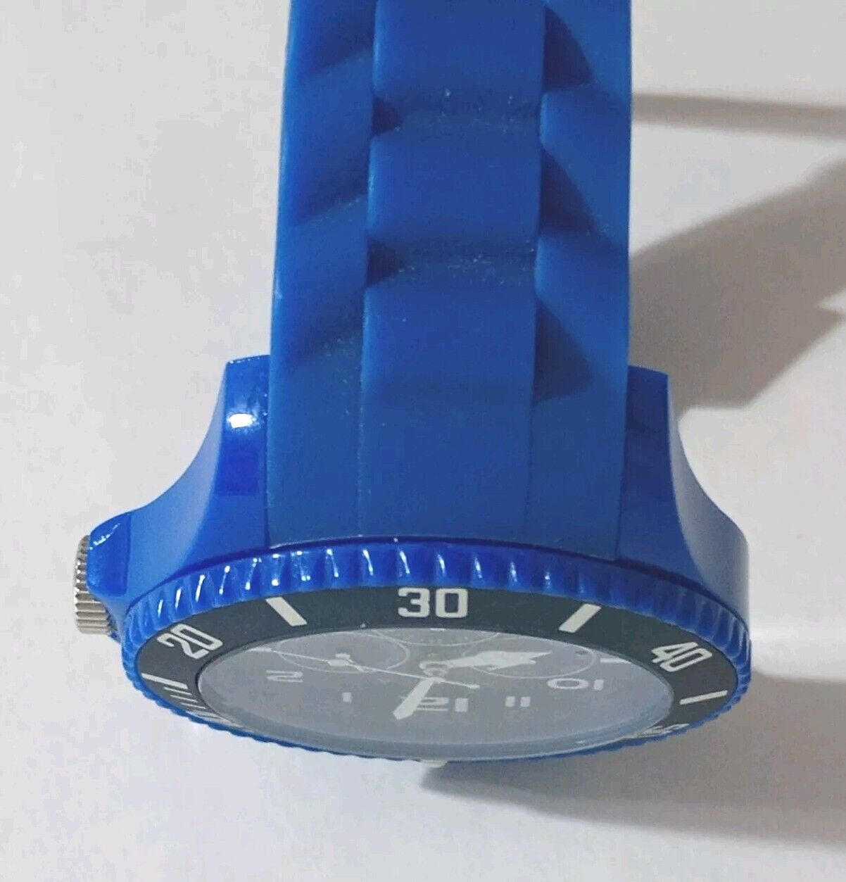 Foto 10 di 13