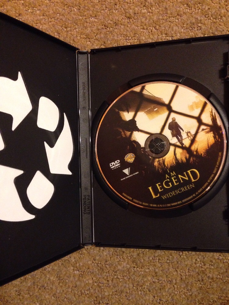 I AM LEGEND WIDESCREEN DVD Will Smith Zombies Post