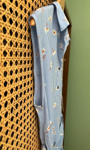 Billabong Lovely Ways Collared Woven Dress Blue with Flowers Size Medium/10 NWT - Imagen 3 de 9