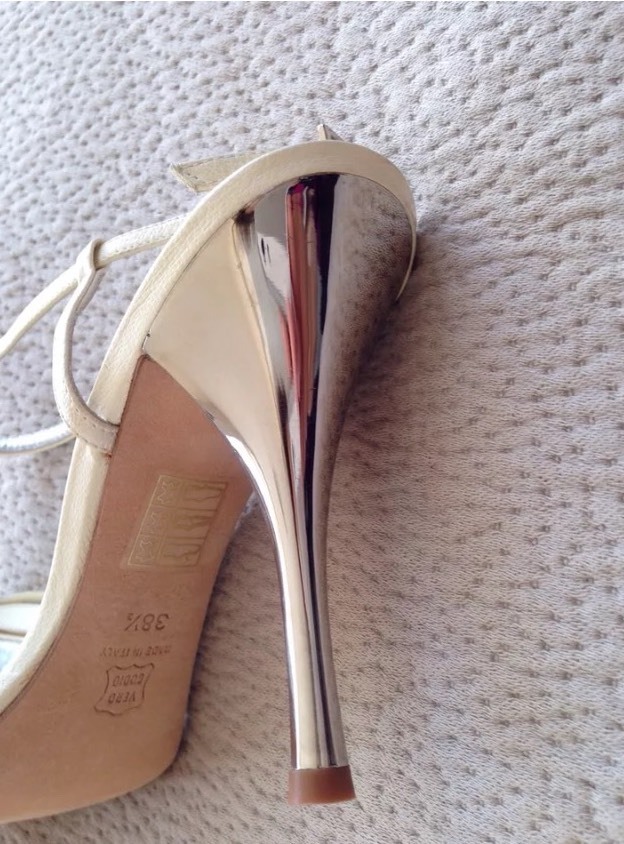 Kurt GEIGER LIMITED EDITON white leather Sandals Sz UK 5.5 EU 38.5 NEW