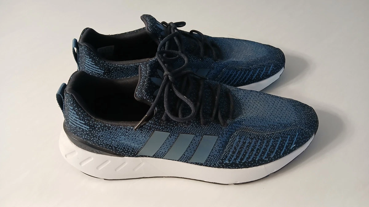 Adidas Swift Run Men’s Sneakers - Navy/Blue Knit - Size 11.5 Navy Blue Adidas Swift Run Adidas Swift Run Men main image 3